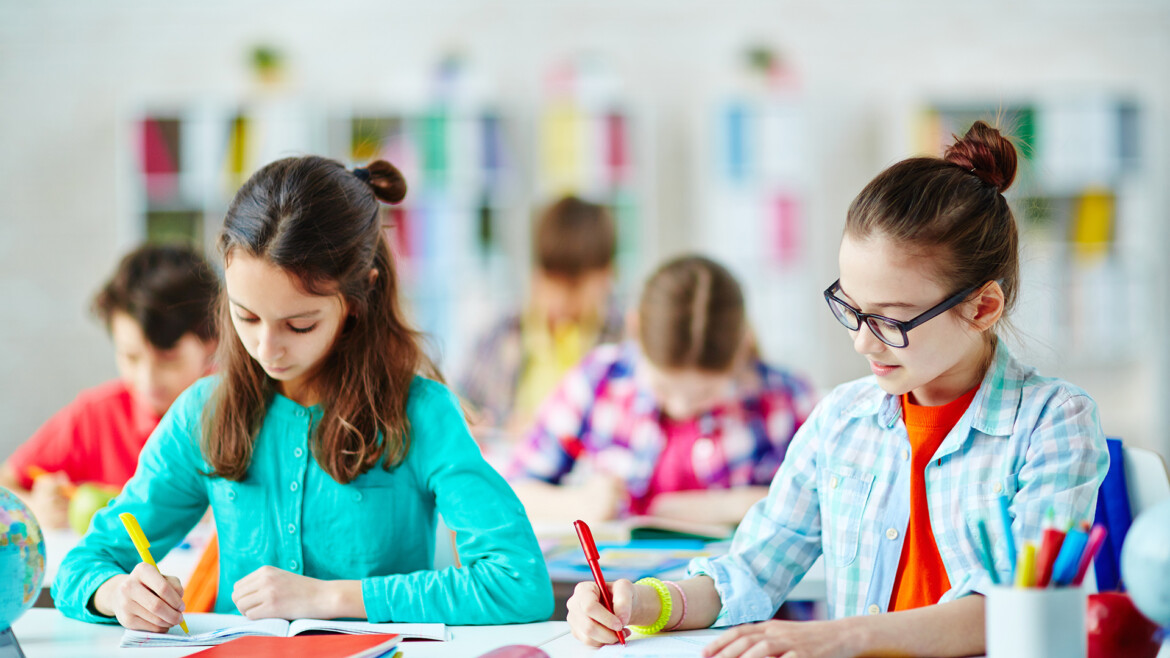 За наше другаре и ђаке, за наше осмаке!