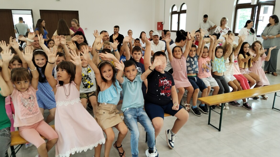 ЂАЦИ ПРВАЦИ – Свечана приредба за ученике првог разреда