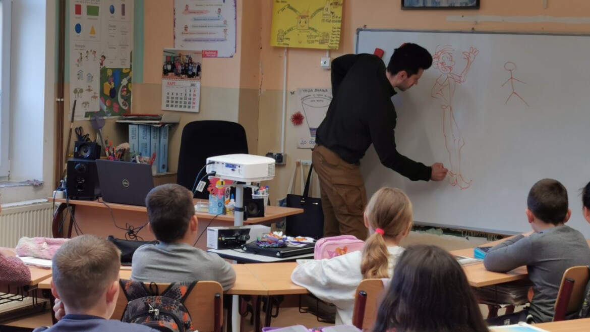 Упознавање ученика 4. разреда са предметним наставницима