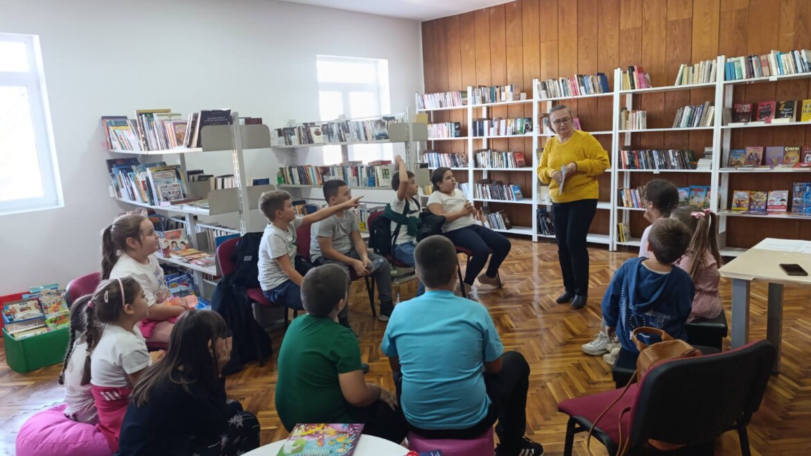 Посета ИО библиотеке у Јунковцу